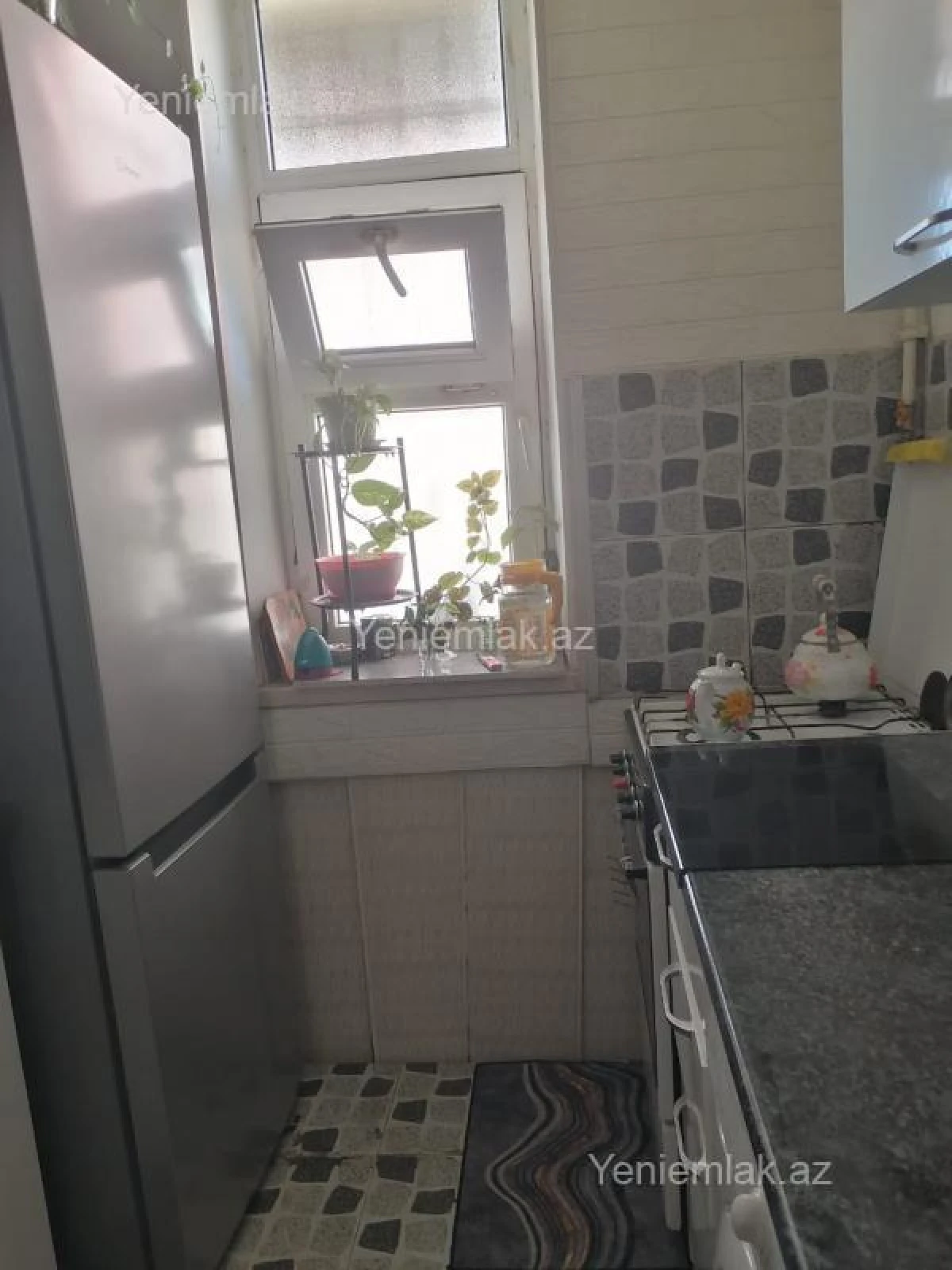 Satılır 3 otaqlı köhnə tikili 55 m²