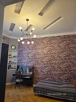 Satılır 11 otaqlı həyət evi 480 m²