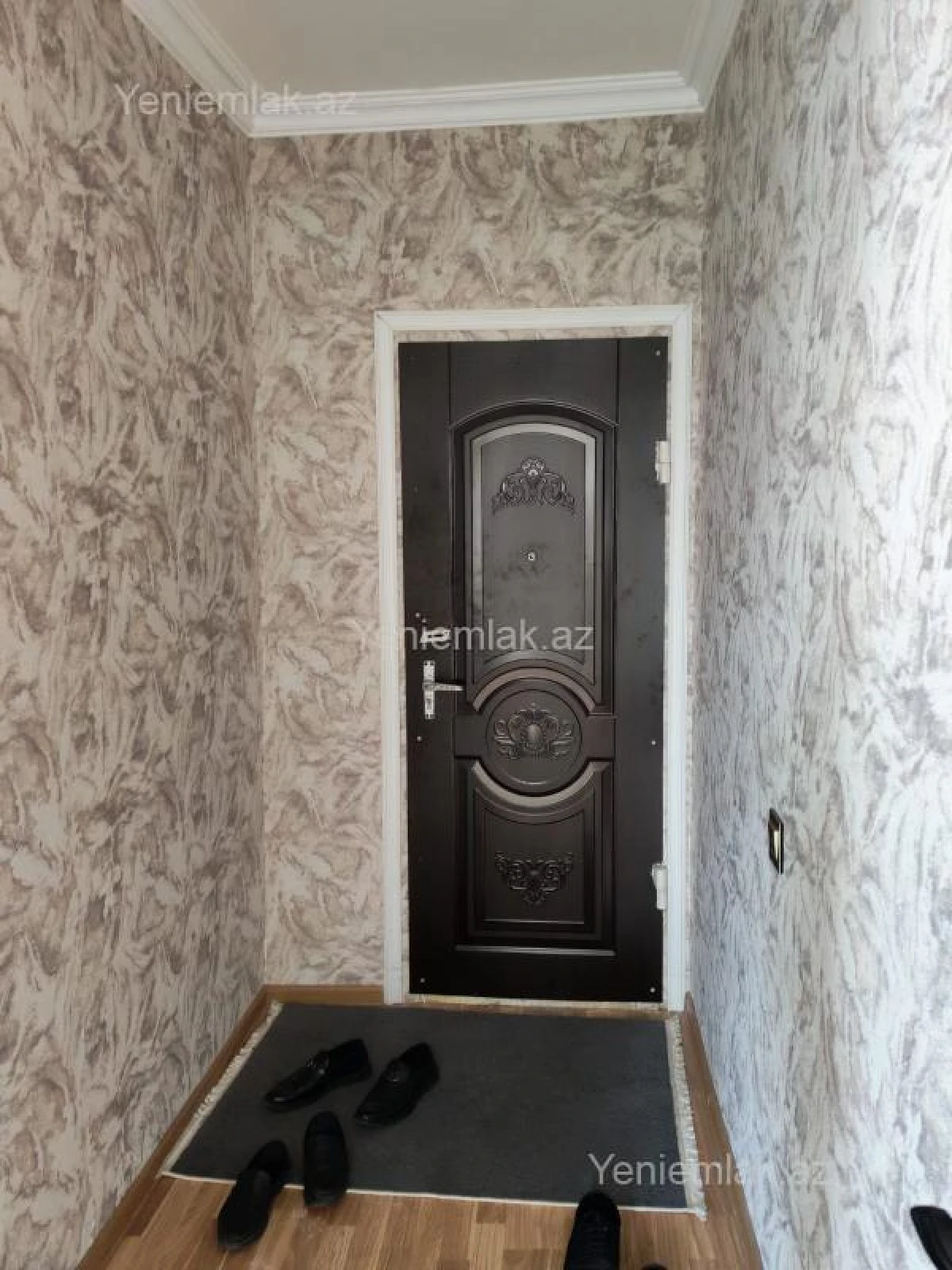Satılır 1 otaqlı köhnə tikili 37 m²
