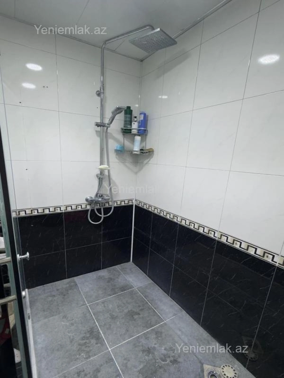 Satılır 4 otaqlı yeni tikili 203 m²