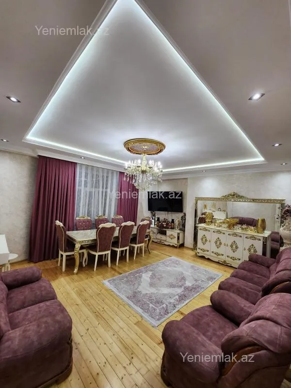 Satılır 2 otaqlı yeni tikili 70 m²