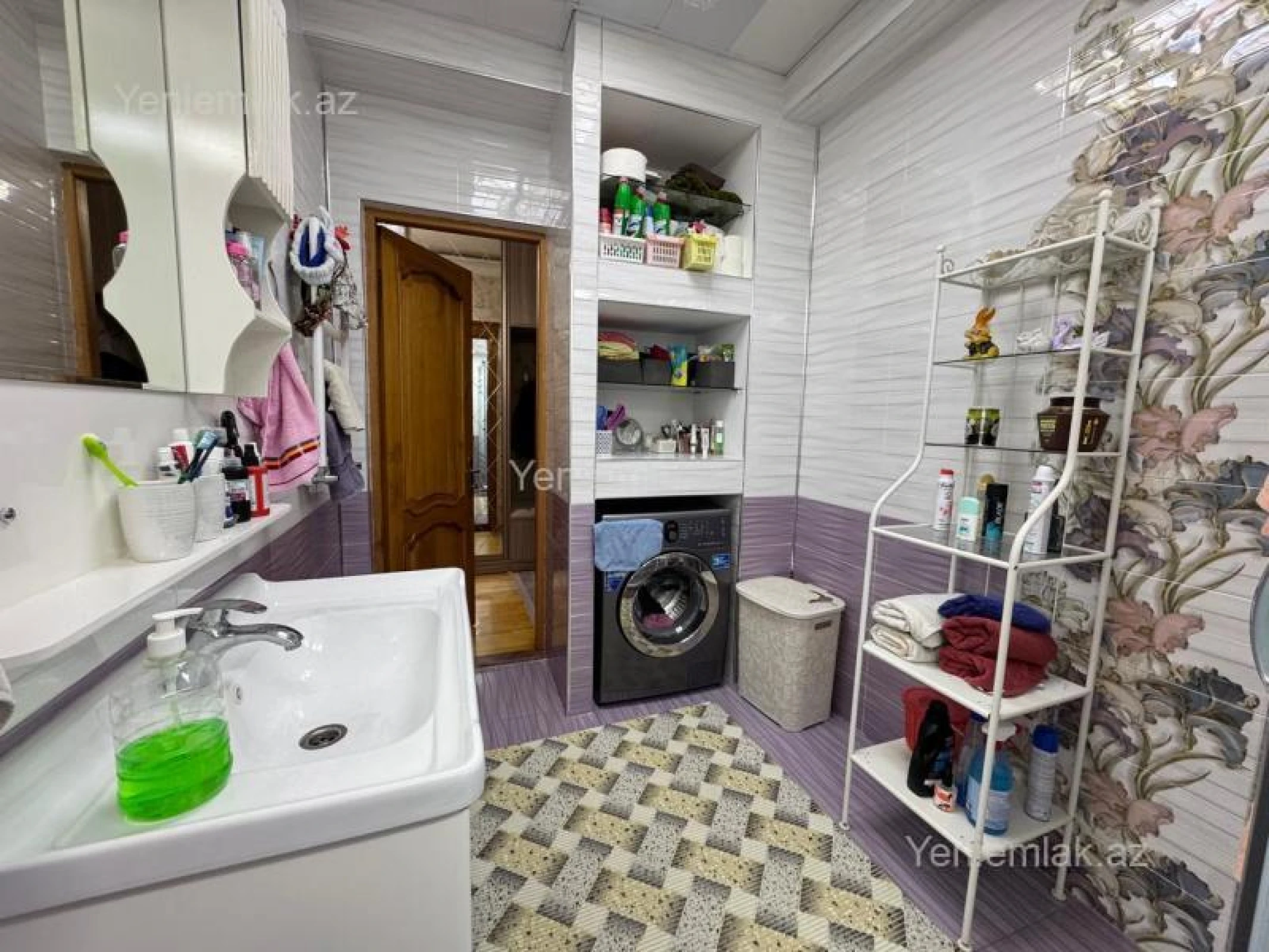 Satılır 3 otaqlı yeni tikili 90 m²