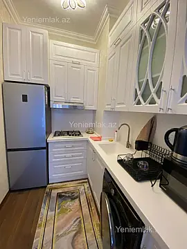 Satılır 2 otaqlı yeni tikili 50 m²