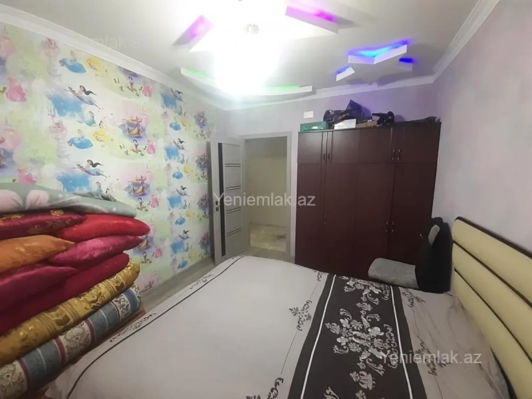 Satılır 3 otaqlı həyət evi 100 m²