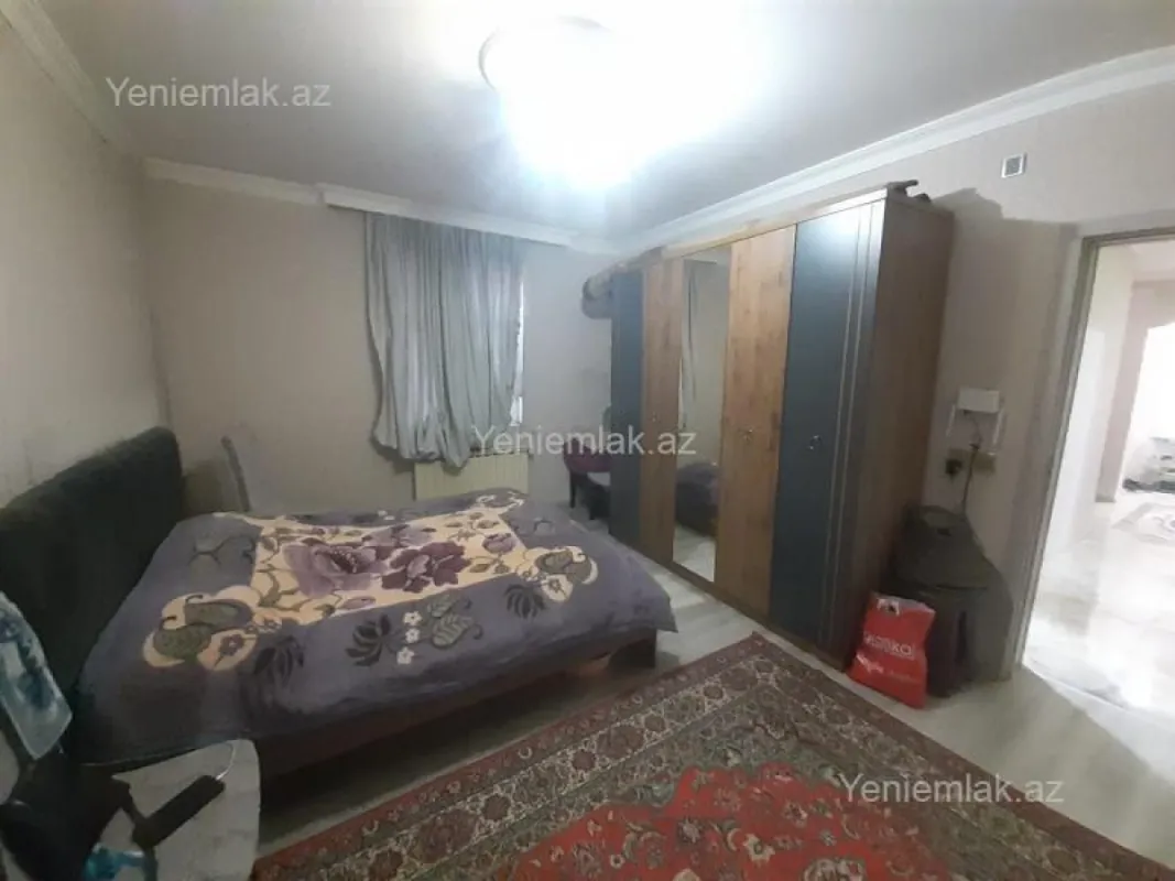 Satılır 3 otaqlı həyət evi 100 m²