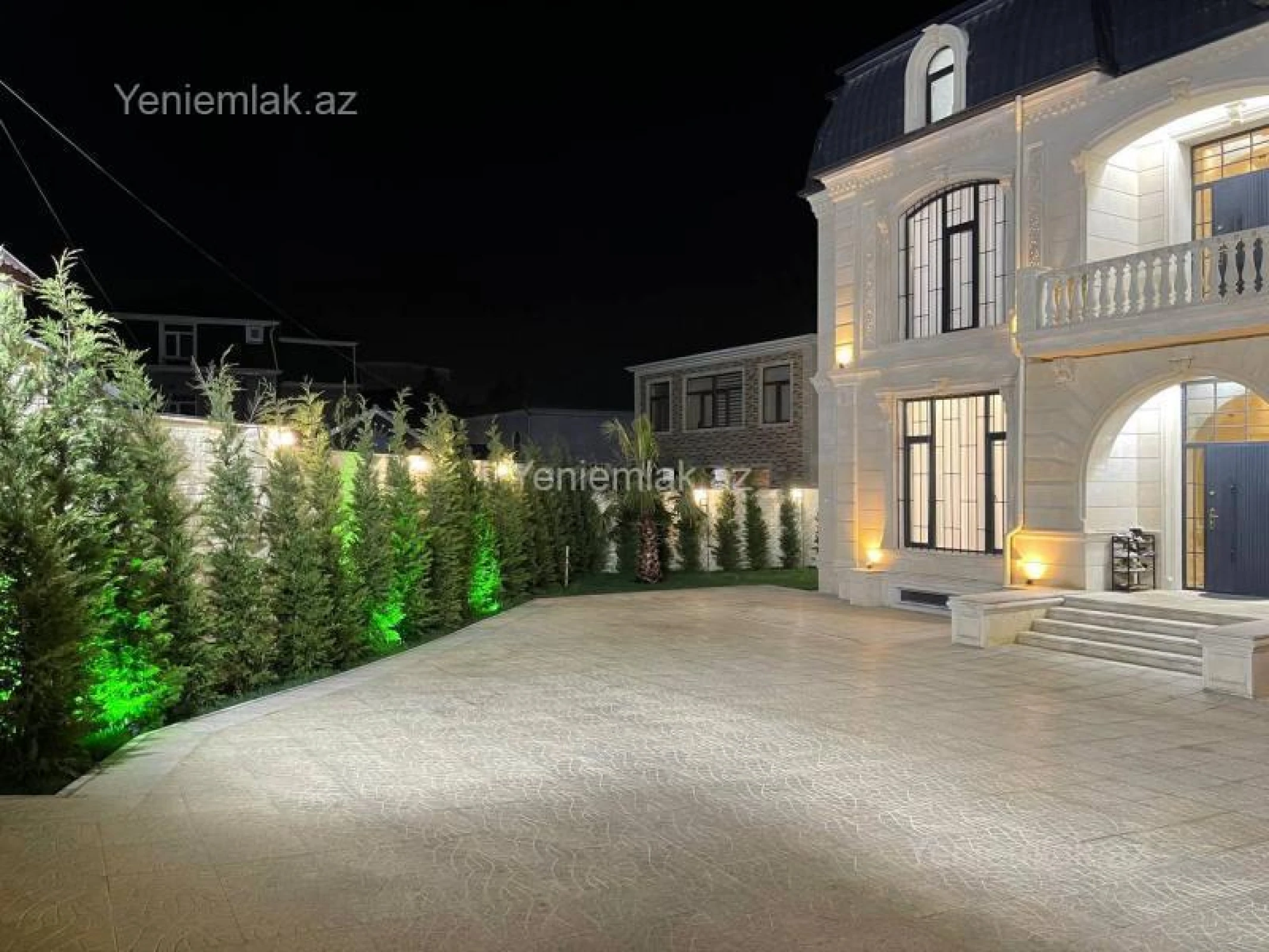 Satılır 7 otaqlı həyət evi 430 m²