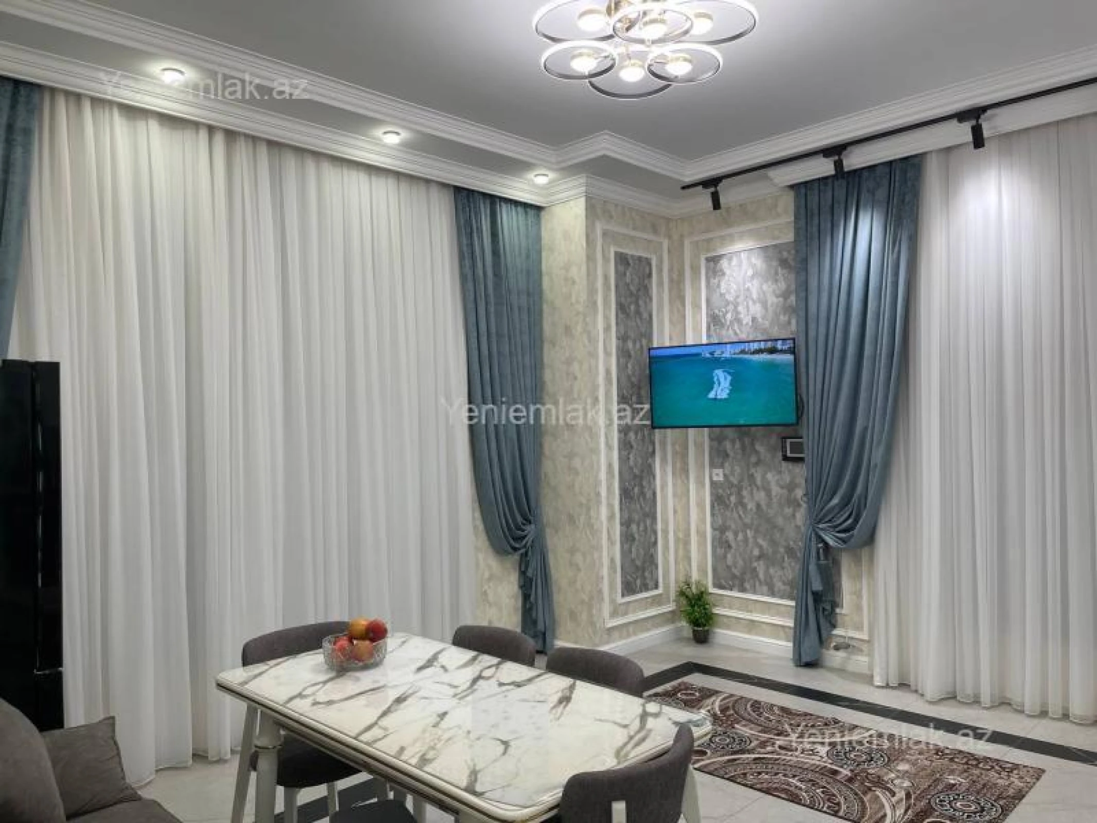 Satılır 7 otaqlı həyət evi 430 m²