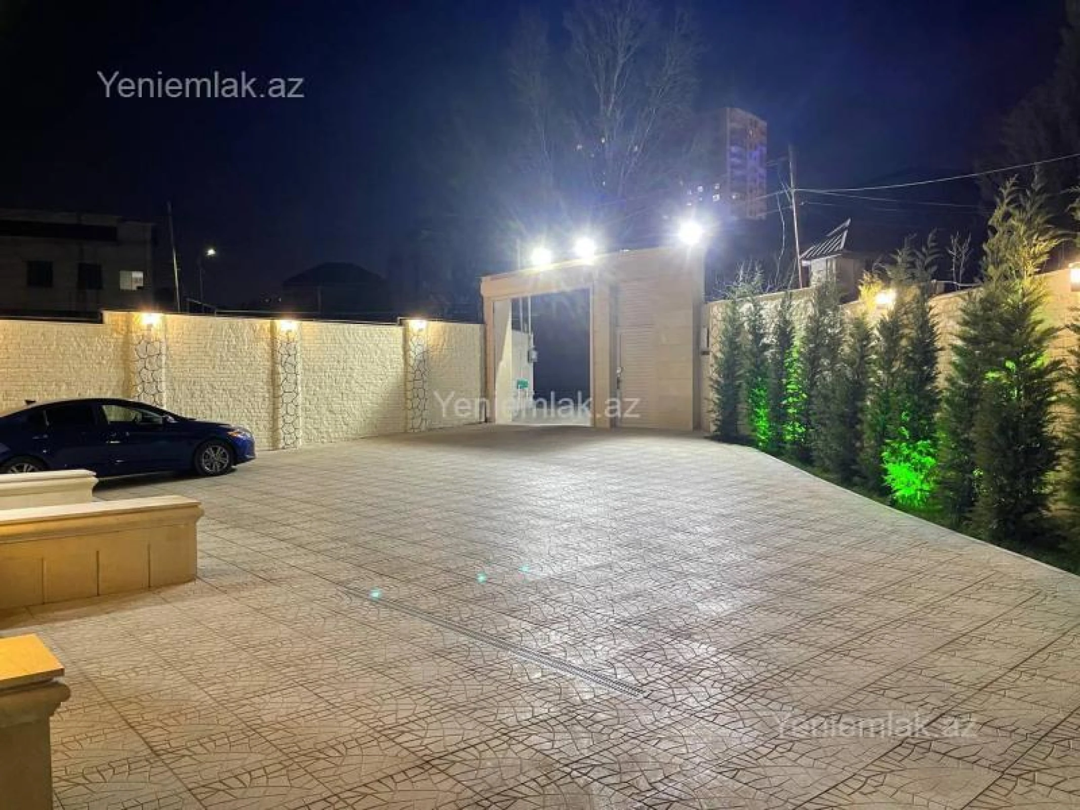 Satılır 7 otaqlı həyət evi 430 m²