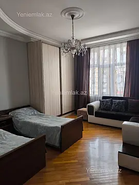 Satılır 3 otaqlı yeni tikili 128 m²
