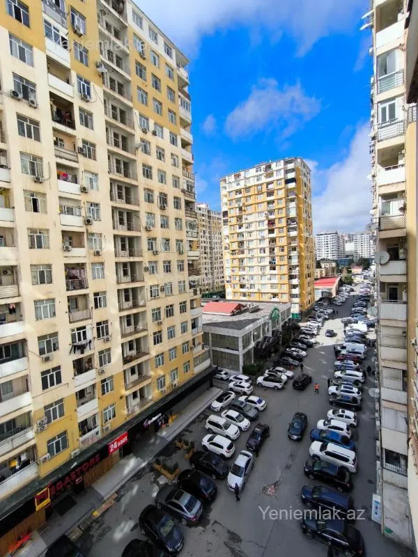 Satılır 3 otaqlı yeni tikili 128 m²