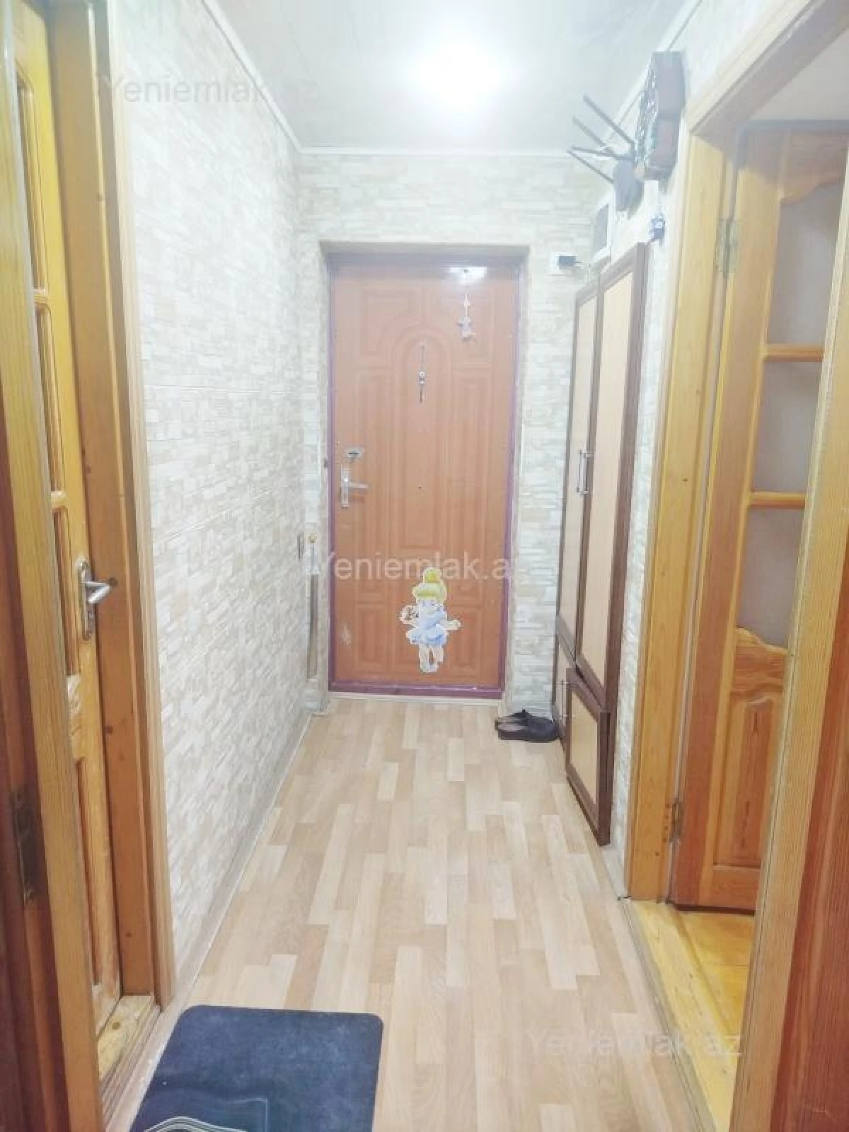 Satılır 3 otaqlı köhnə tikili 85 m²