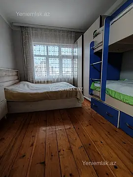 Satılır 2 otaqlı köhnə tikili 70 m²