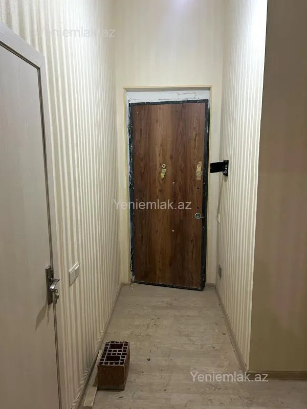 Satılır 2 otaqlı yeni tikili 72 m²