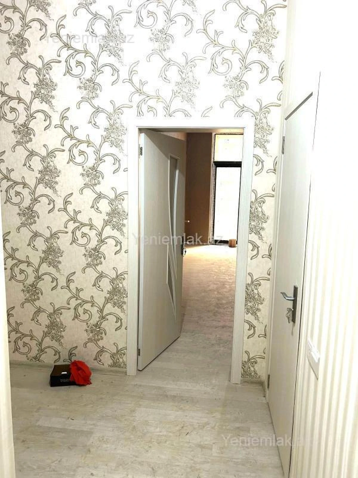 Satılır 2 otaqlı yeni tikili 72 m²