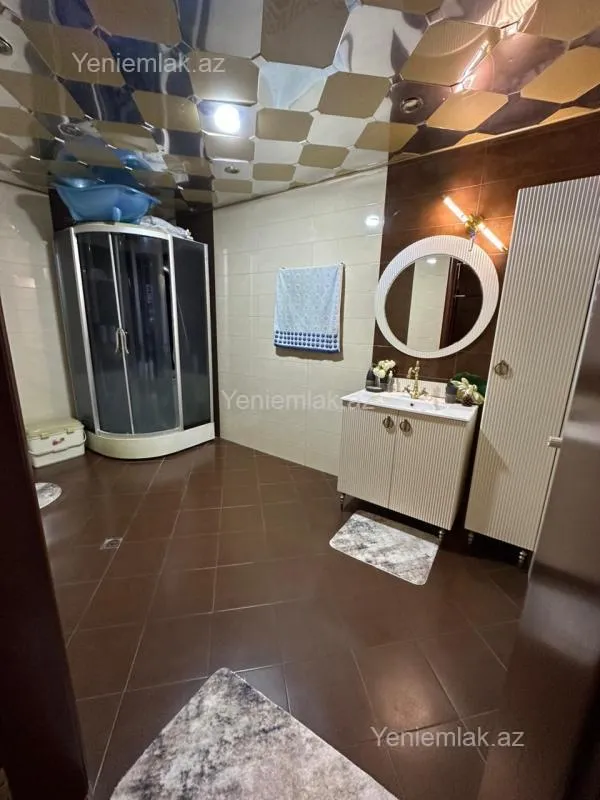 Satılır 3 otaqlı yeni tikili 162 m²