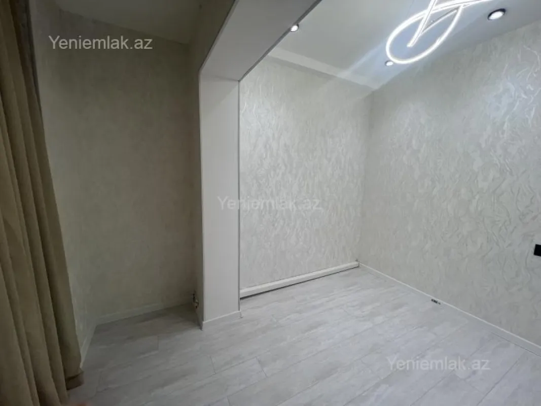 Satılır 2 otaqlı köhnə tikili 40 m²