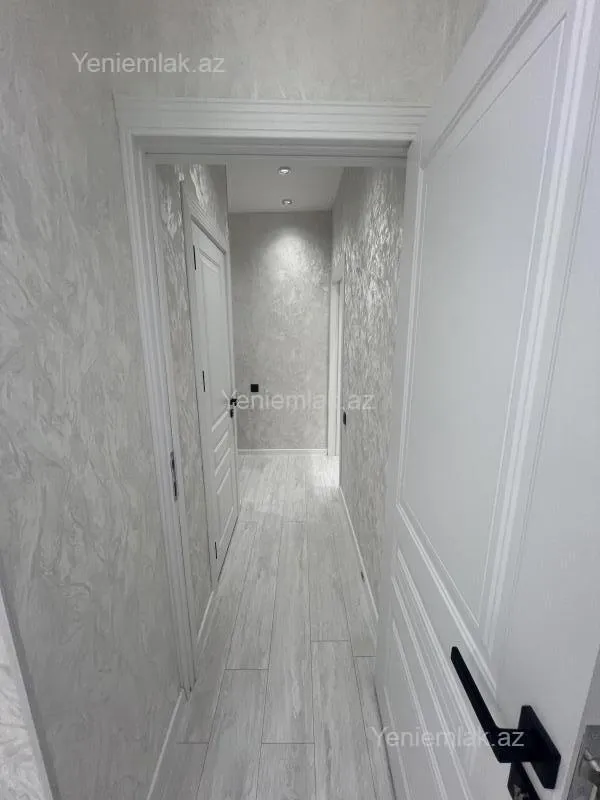 Satılır 2 otaqlı köhnə tikili 40 m²