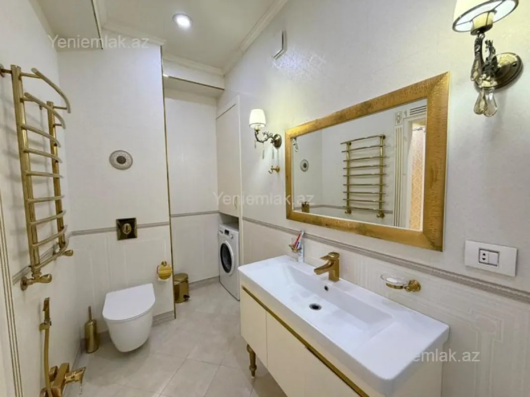 Satılır 3 otaqlı yeni tikili 154 m²