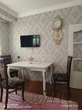 Satılır 1 otaqlı köhnə tikili 50 m²