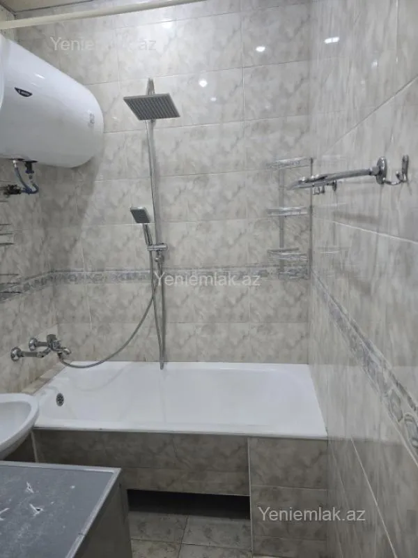 Satılır 3 otaqlı köhnə tikili 55 m²