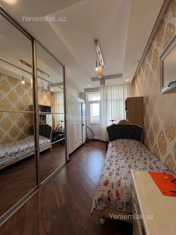 Satılır 3 otaqlı yeni tikili 96 m²