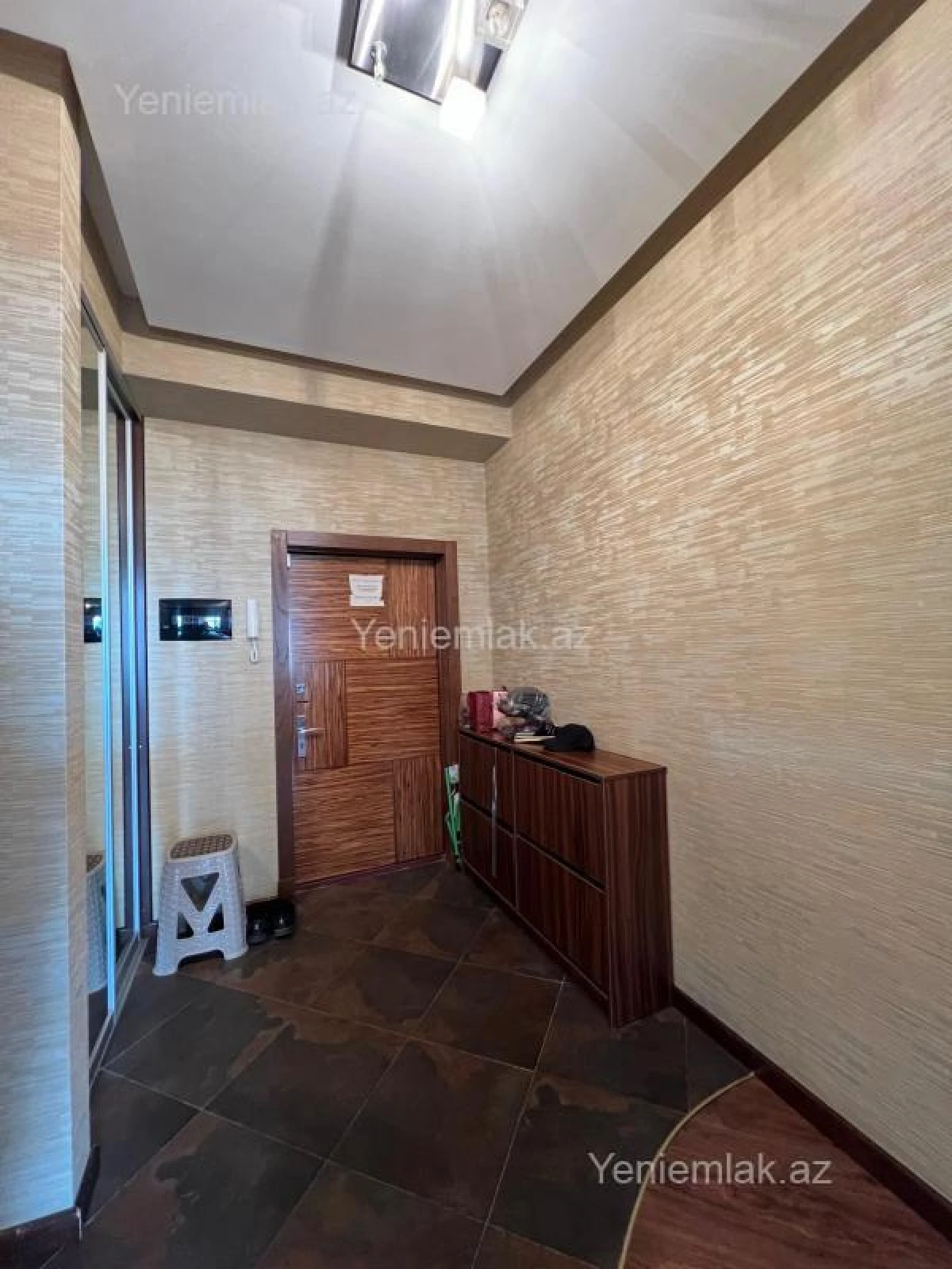 Satılır 3 otaqlı yeni tikili 96 m²