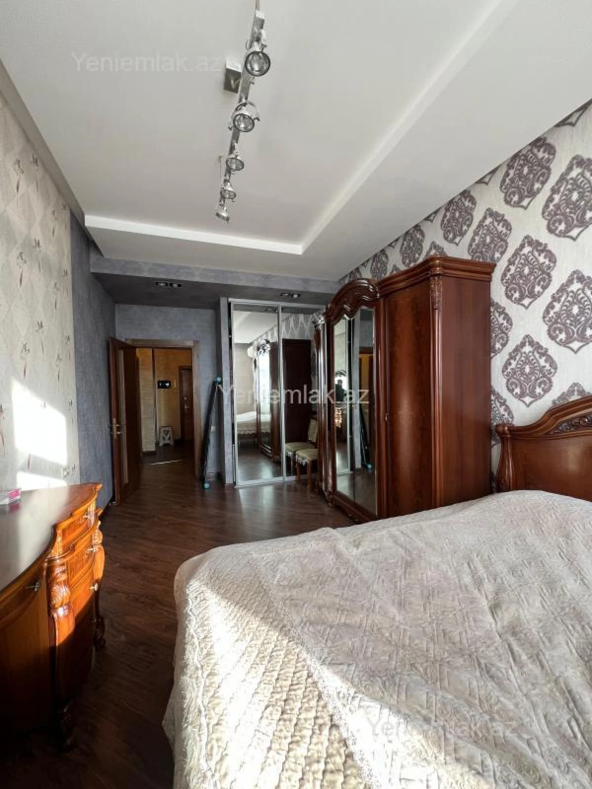 Satılır 3 otaqlı yeni tikili 96 m²