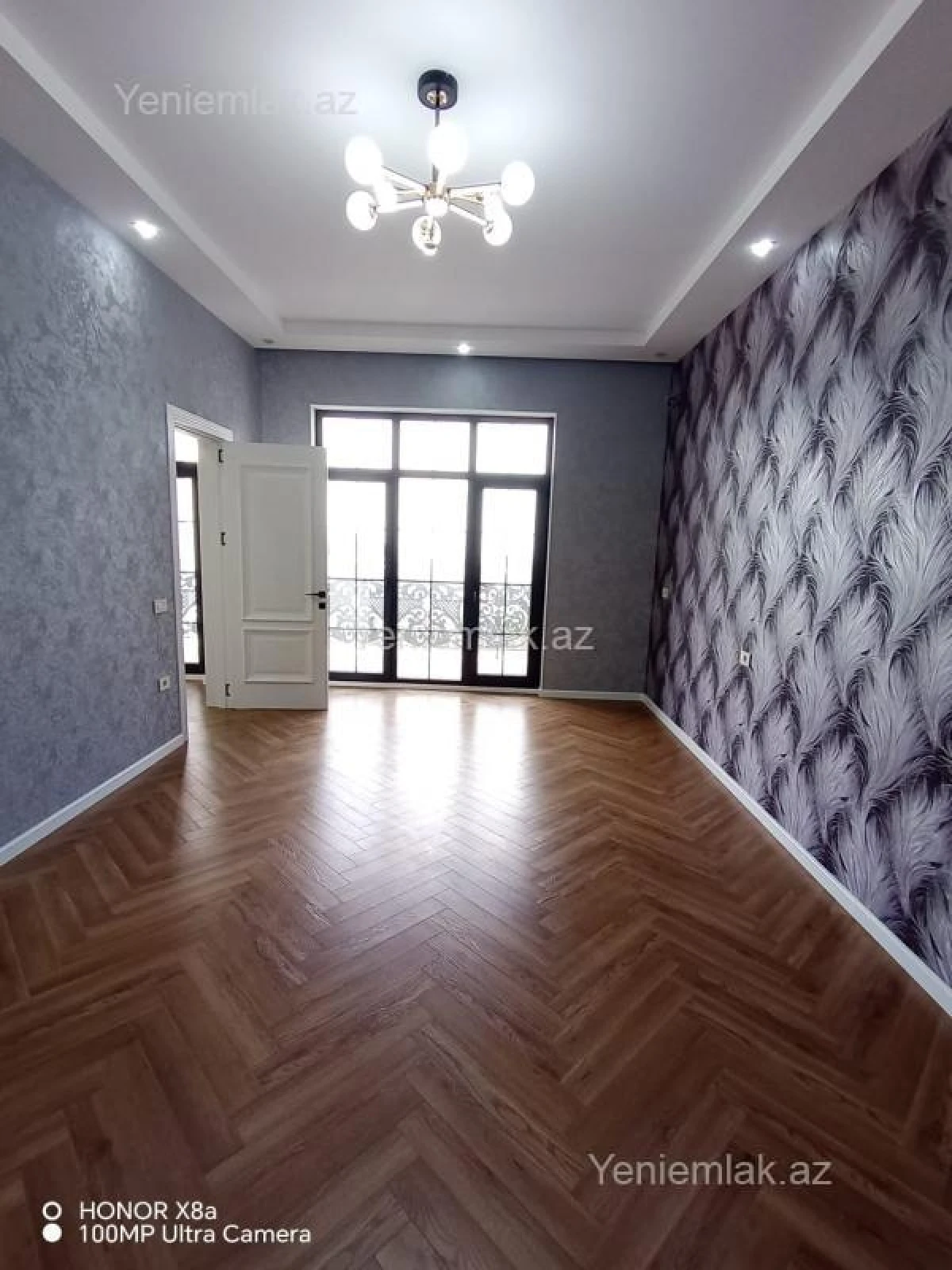Satılır 4 otaqlı həyət evi 305 m²