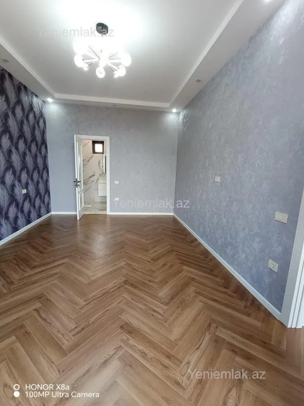 Satılır 4 otaqlı həyət evi 305 m²