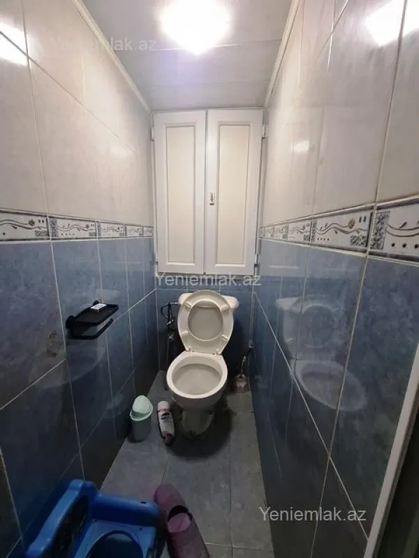 Satılır 2 otaqlı köhnə tikili 65 m²