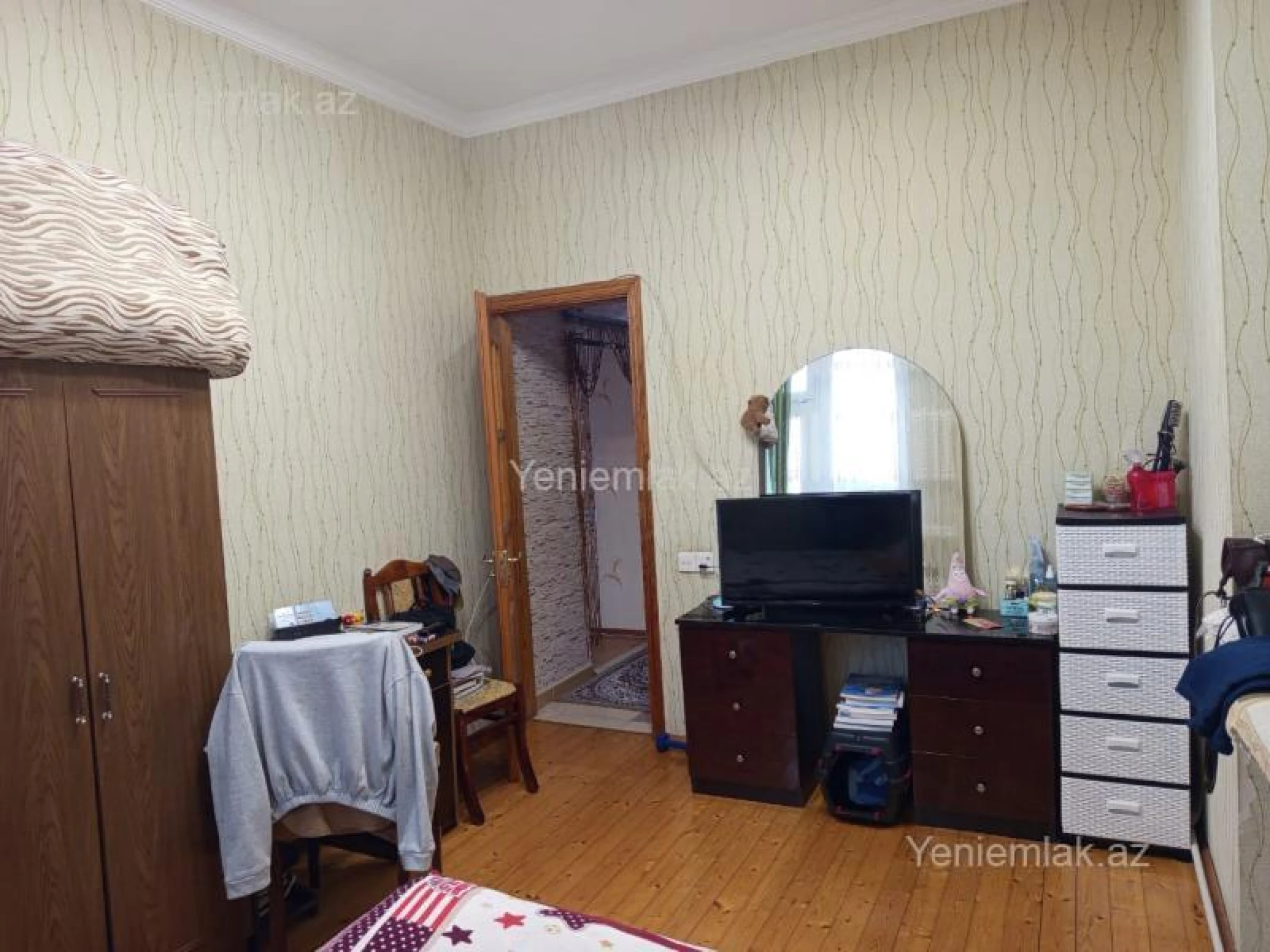 Satılır 2 otaqlı köhnə tikili 52.3 m²