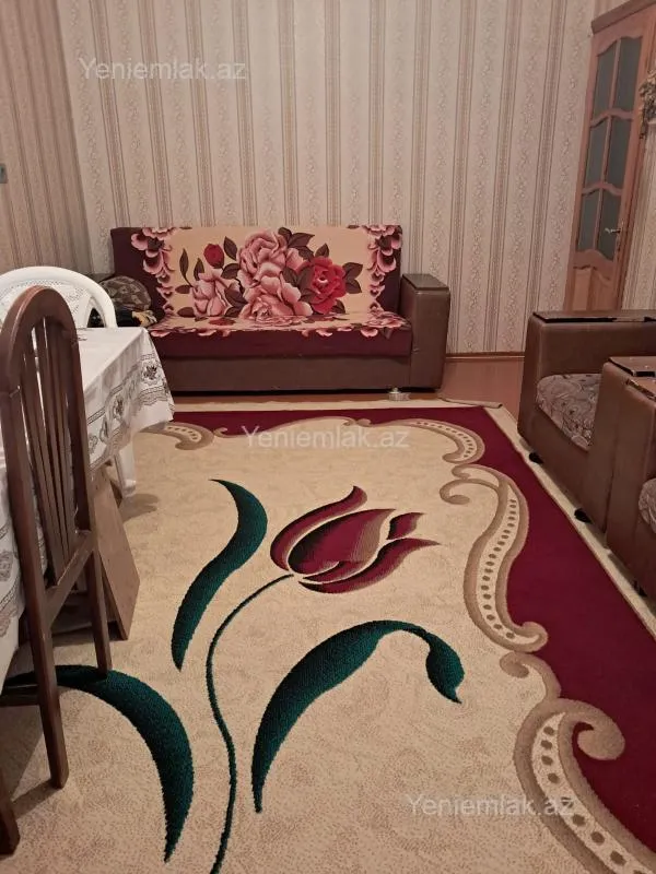 Satılır 2 otaqlı köhnə tikili 60 m²