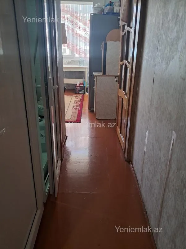 Satılır 2 otaqlı köhnə tikili 60 m²