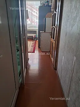 Satılır 2 otaqlı köhnə tikili 60 m²