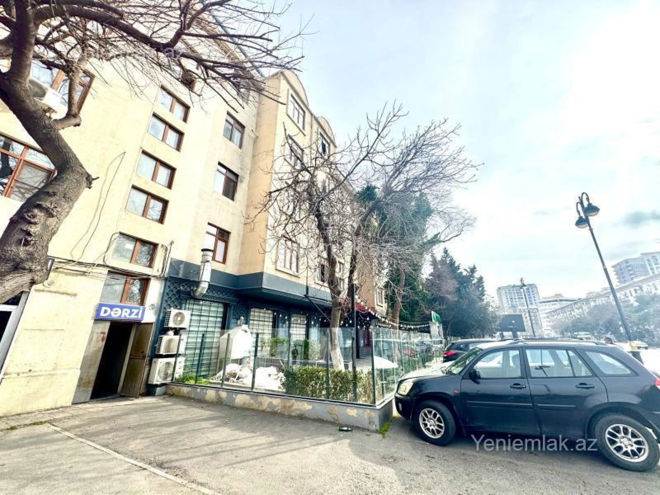 Satılır 2 otaqlı köhnə tikili 55 m²
