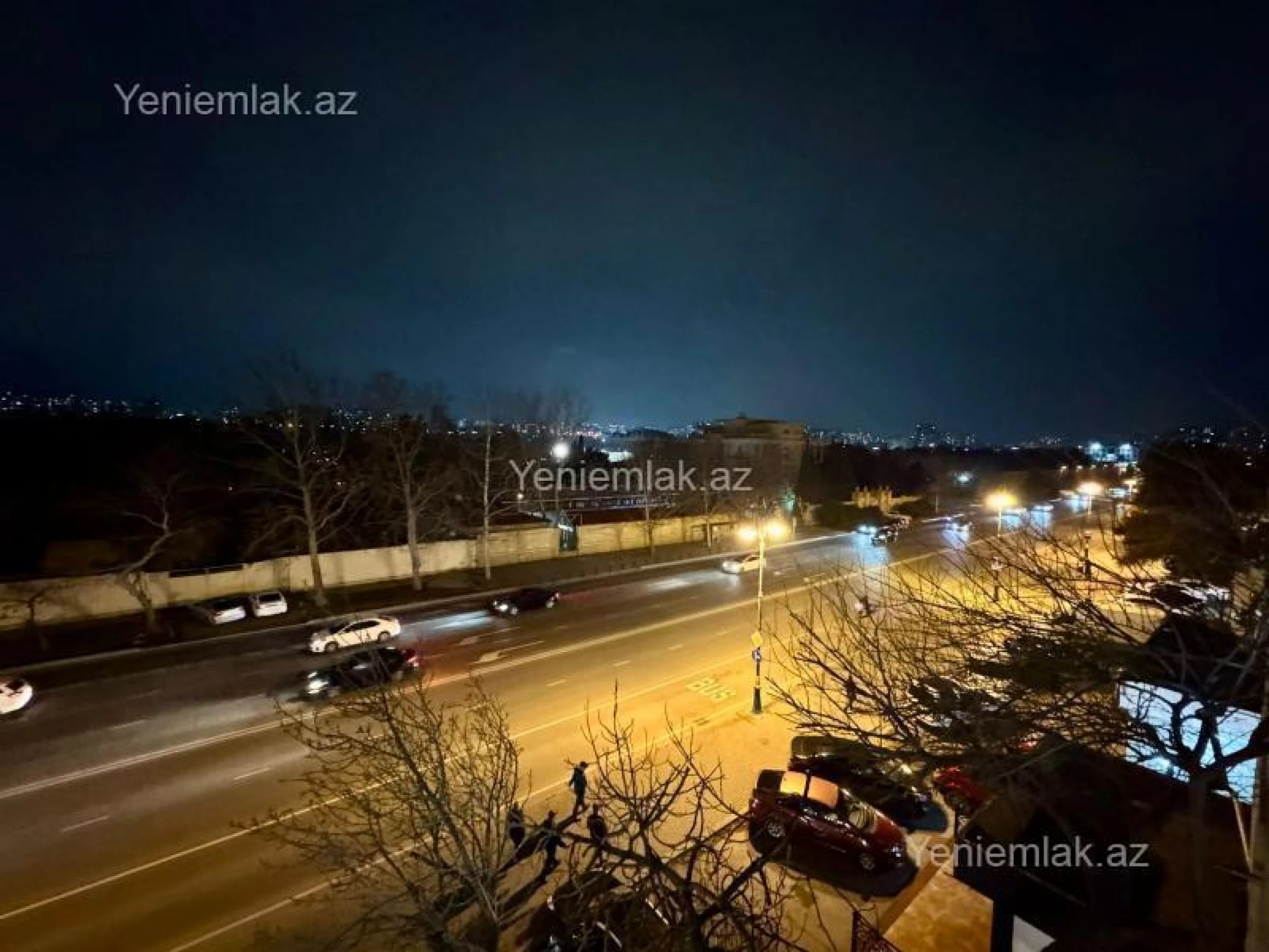 Satılır 2 otaqlı köhnə tikili 55 m²