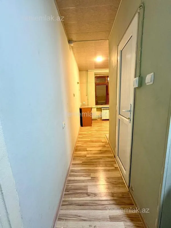 Satılır 2 otaqlı köhnə tikili 55 m²