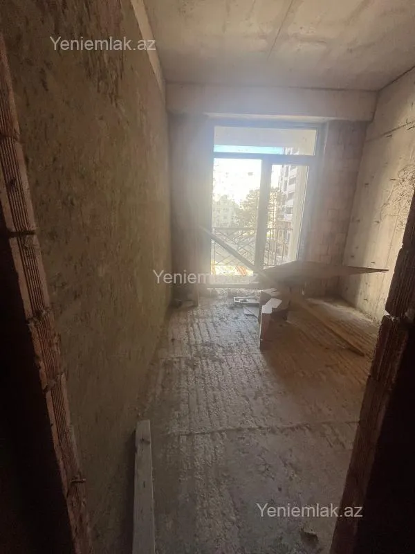 Satılır 2 otaqlı yeni tikili 78 m²