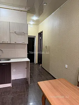 Satılır 2 otaqlı köhnə tikili 66 m²