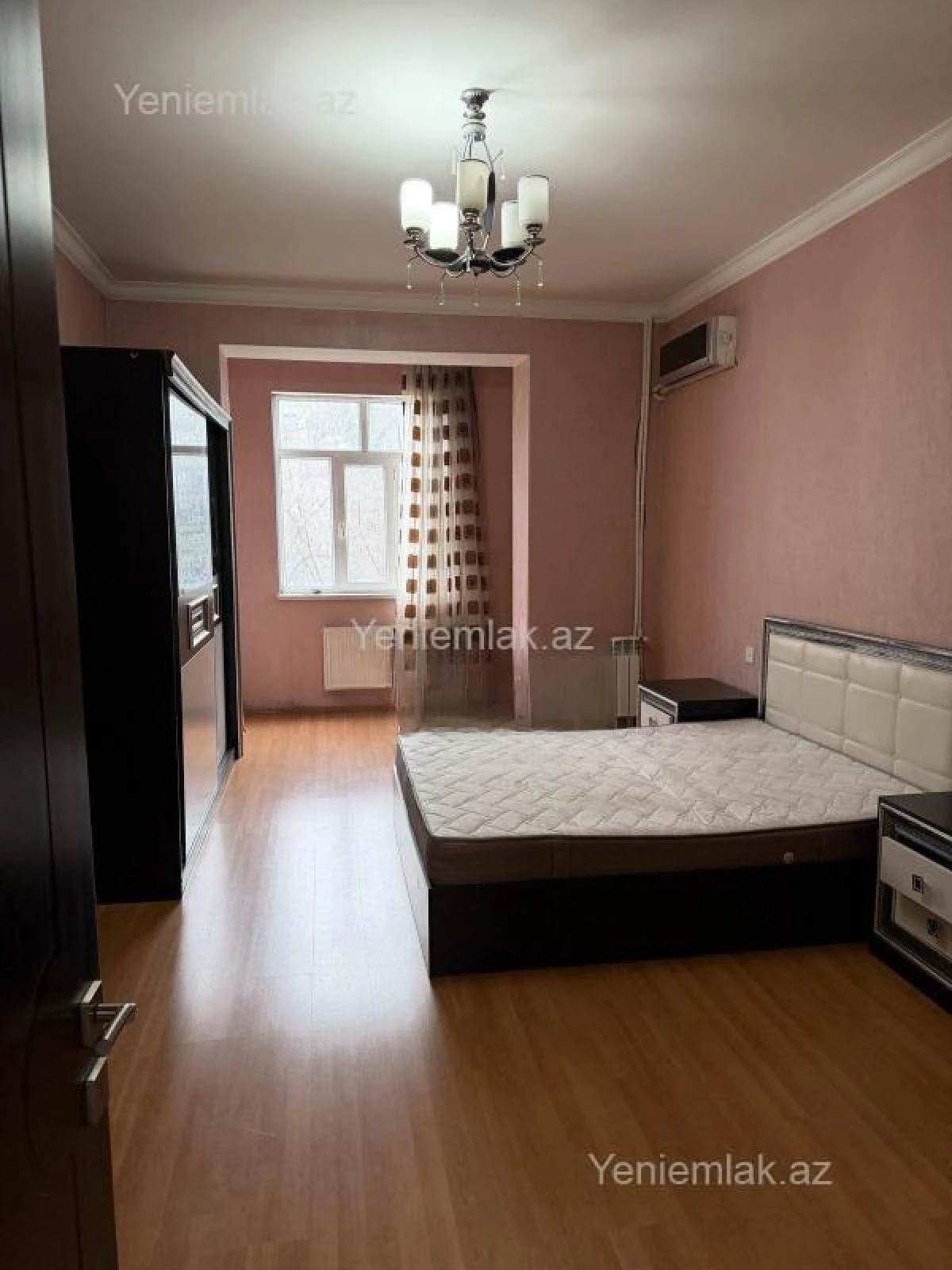 Satılır 2 otaqlı köhnə tikili 66 m²