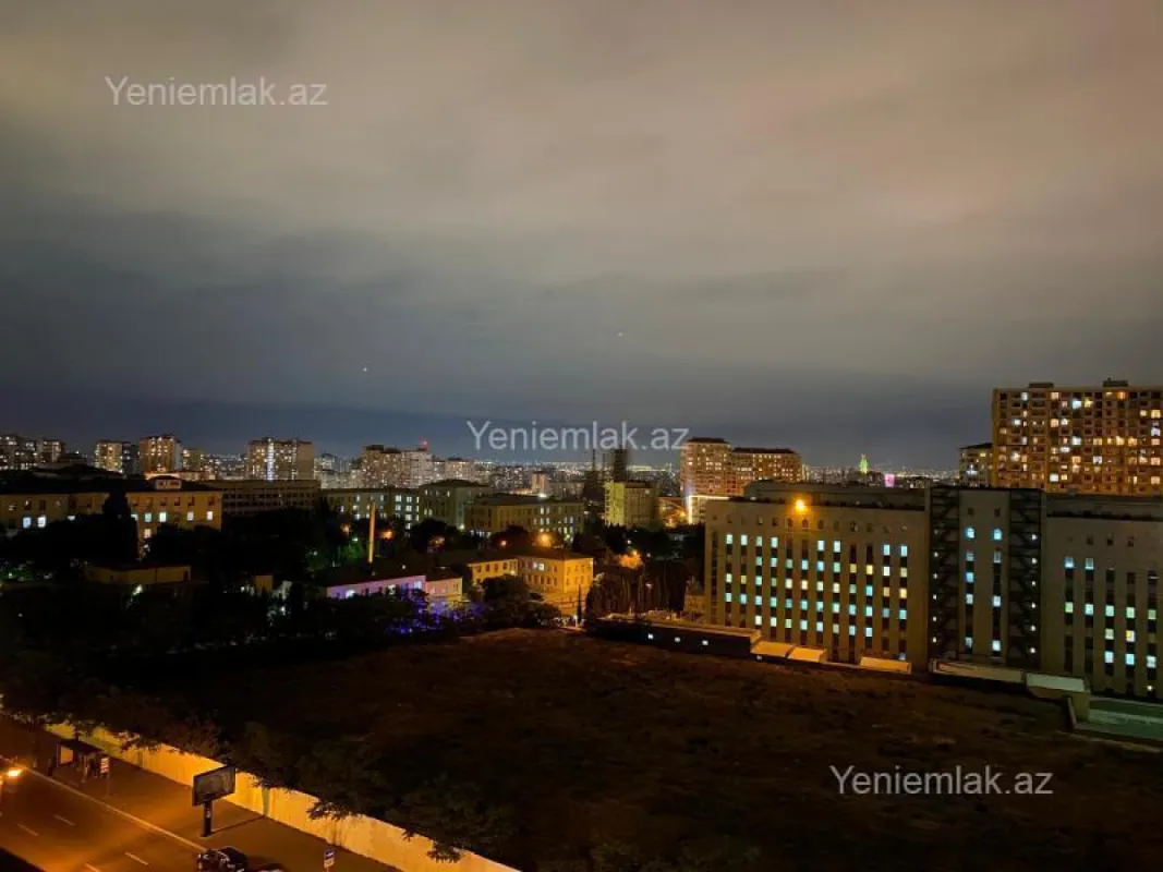 Satılır 2 otaqlı yeni tikili 85 m²