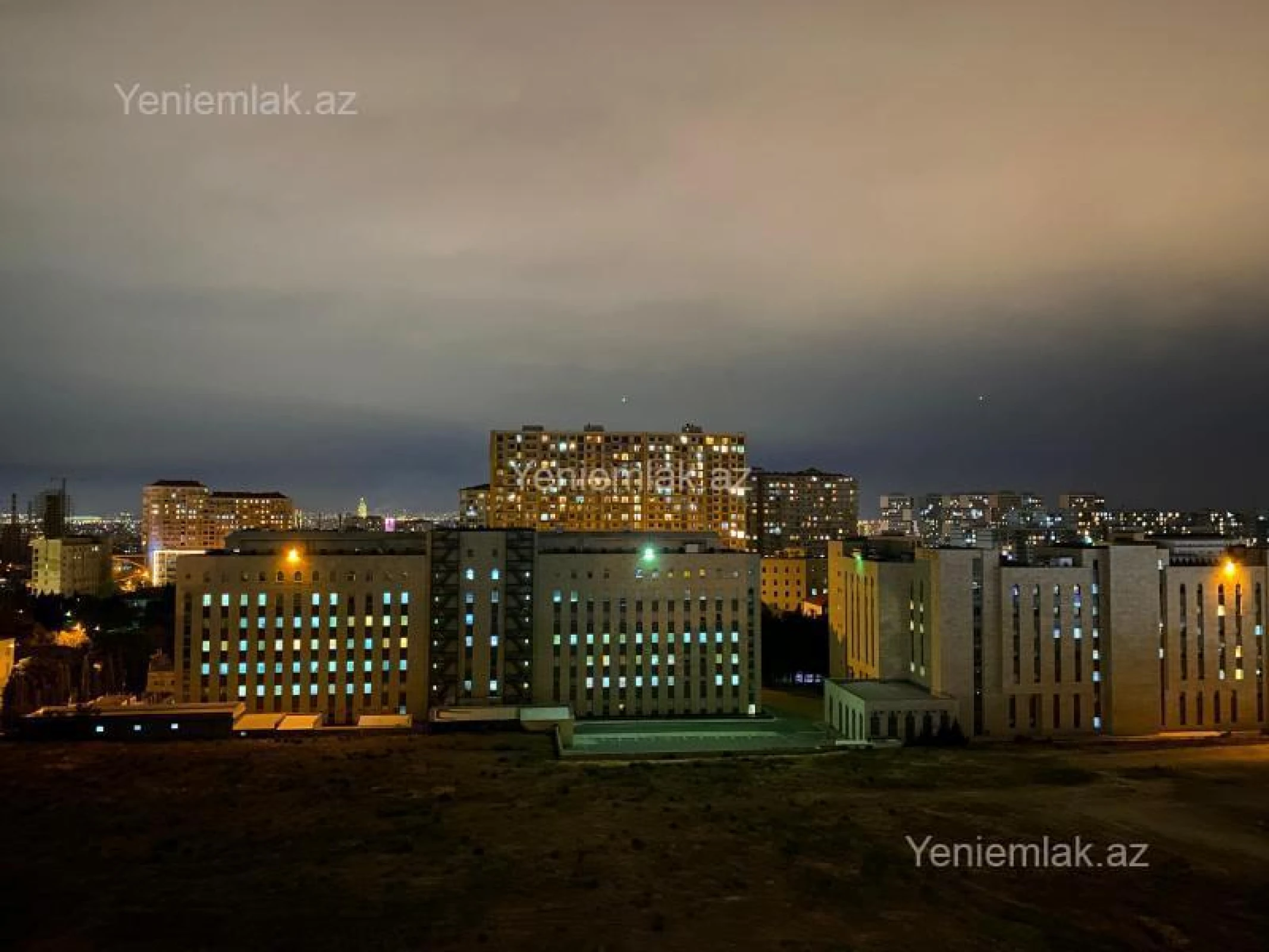 Satılır 2 otaqlı yeni tikili 85 m²