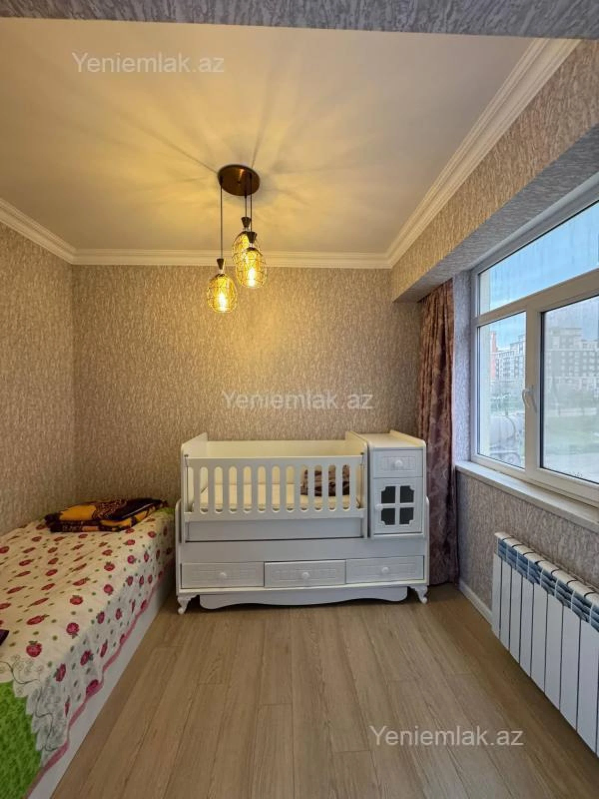 Satılır 3 otaqlı yeni tikili 83 m²