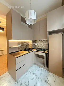 Satılır 3 otaqlı yeni tikili 200 m²