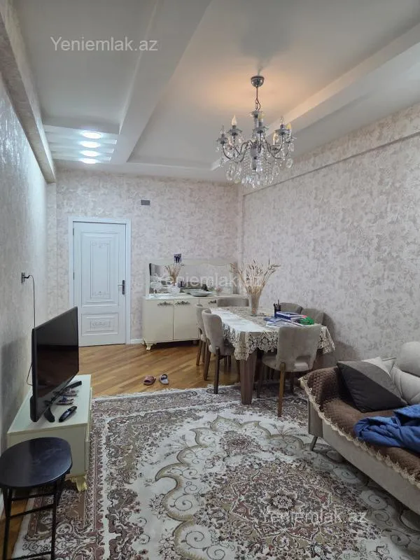 Satılır 3 otaqlı yeni tikili 102 m²