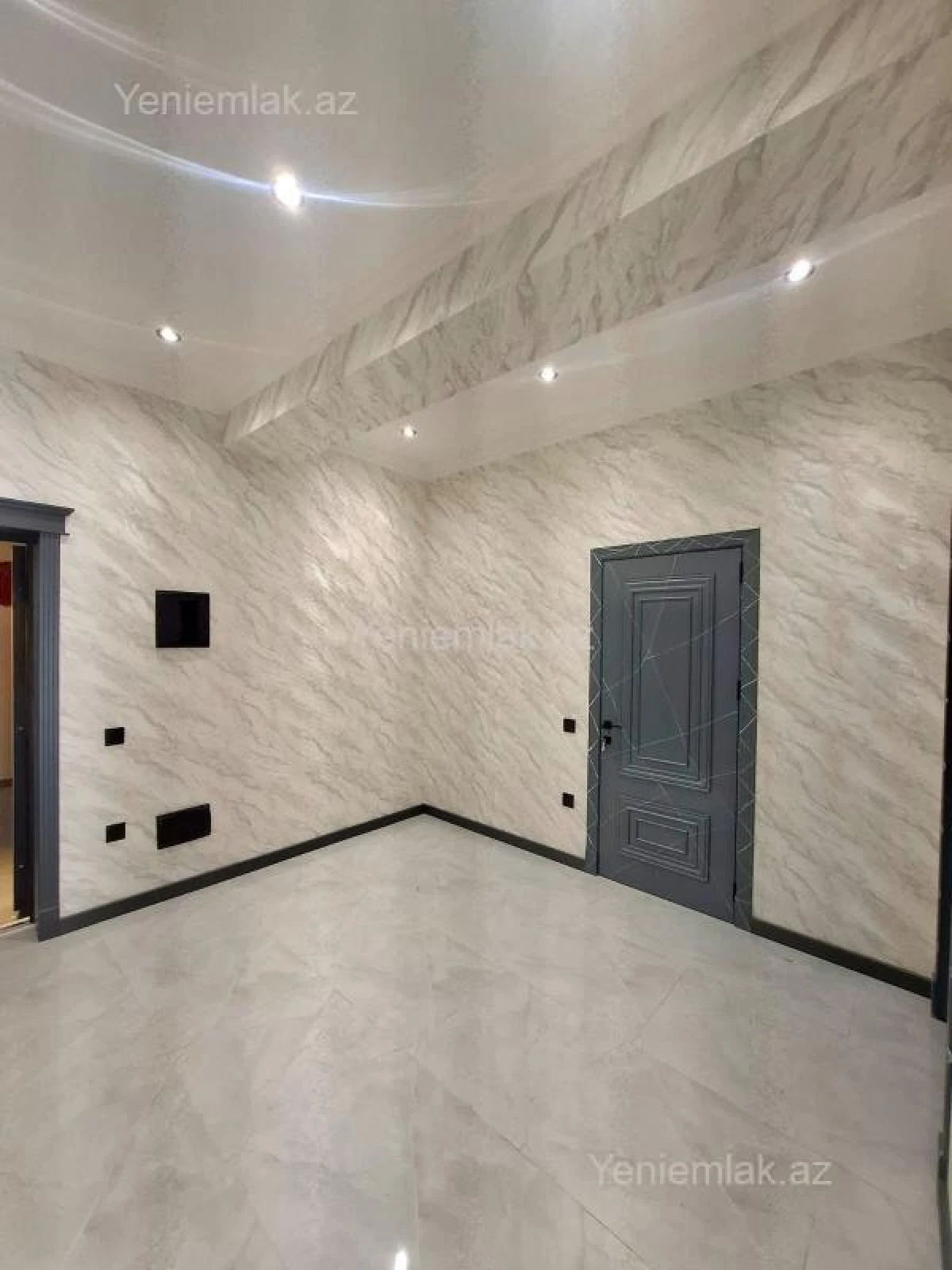 Satılır 3 otaqlı yeni tikili 85 m²