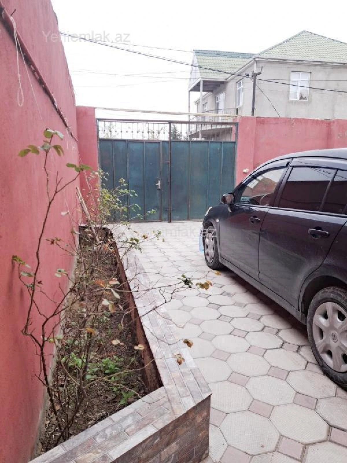 Satılır 3 otaqlı həyət evi 100 m²