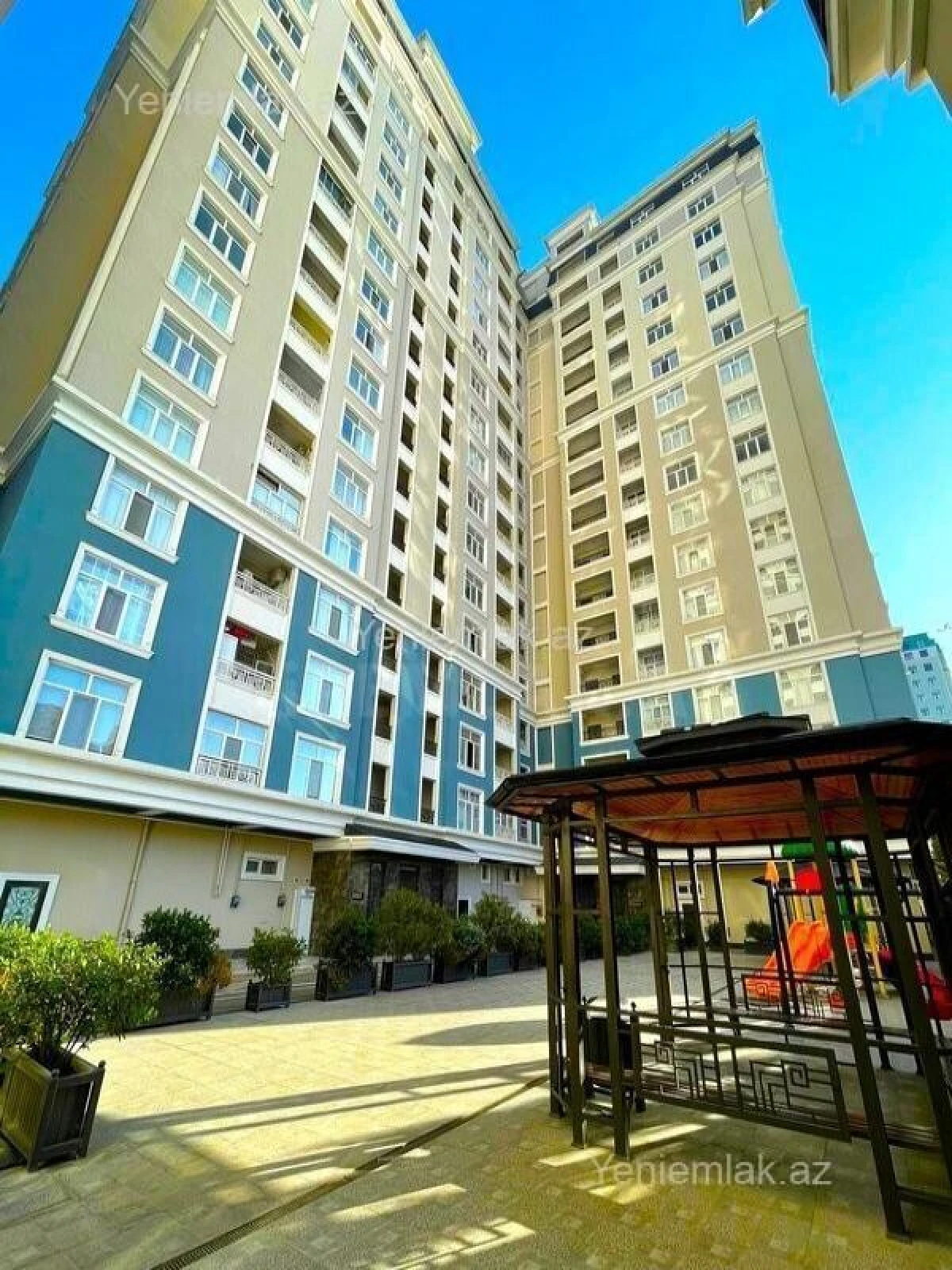 Satılır 5 otaqlı yeni tikili 272 m²