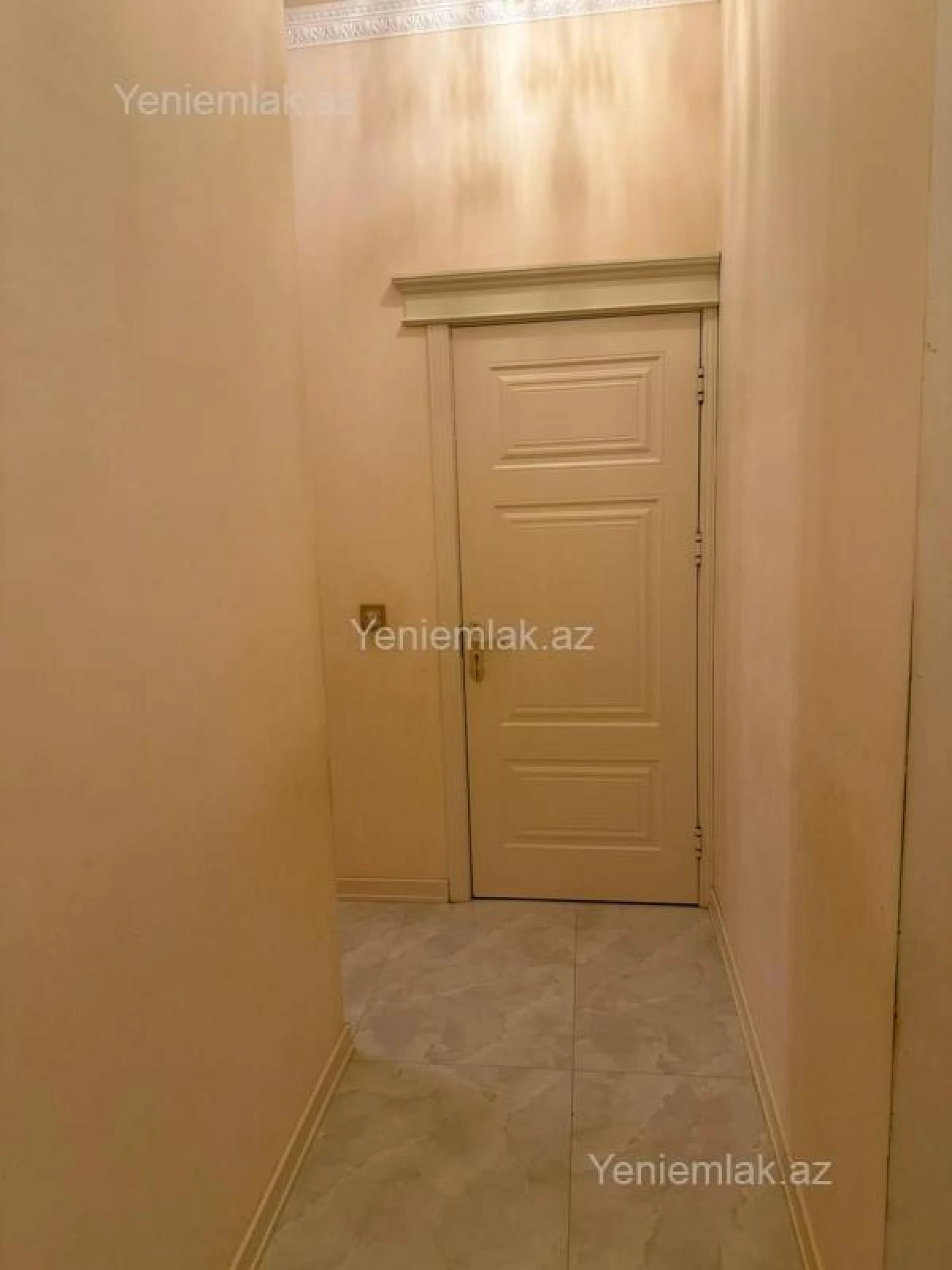 Satılır 3 otaqlı yeni tikili 120 m²