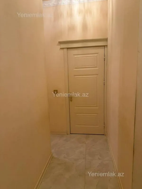 Satılır 3 otaqlı yeni tikili 120 m²